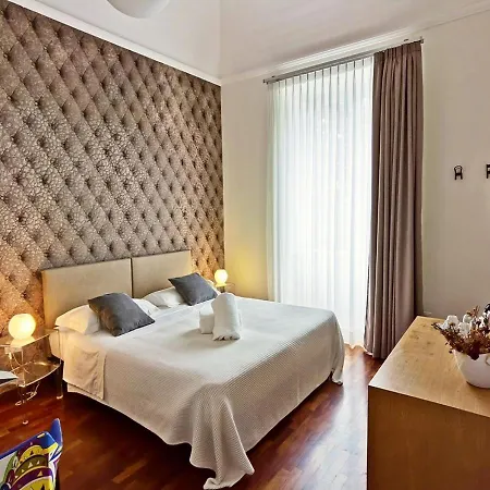 Hotel Artistic Charming House à Caserte Extérieur photo