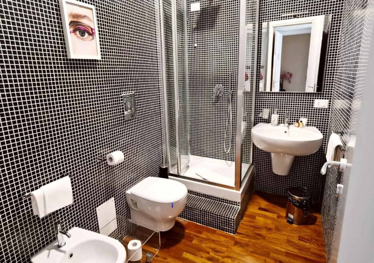 Hotel Artistic Charming House 2*