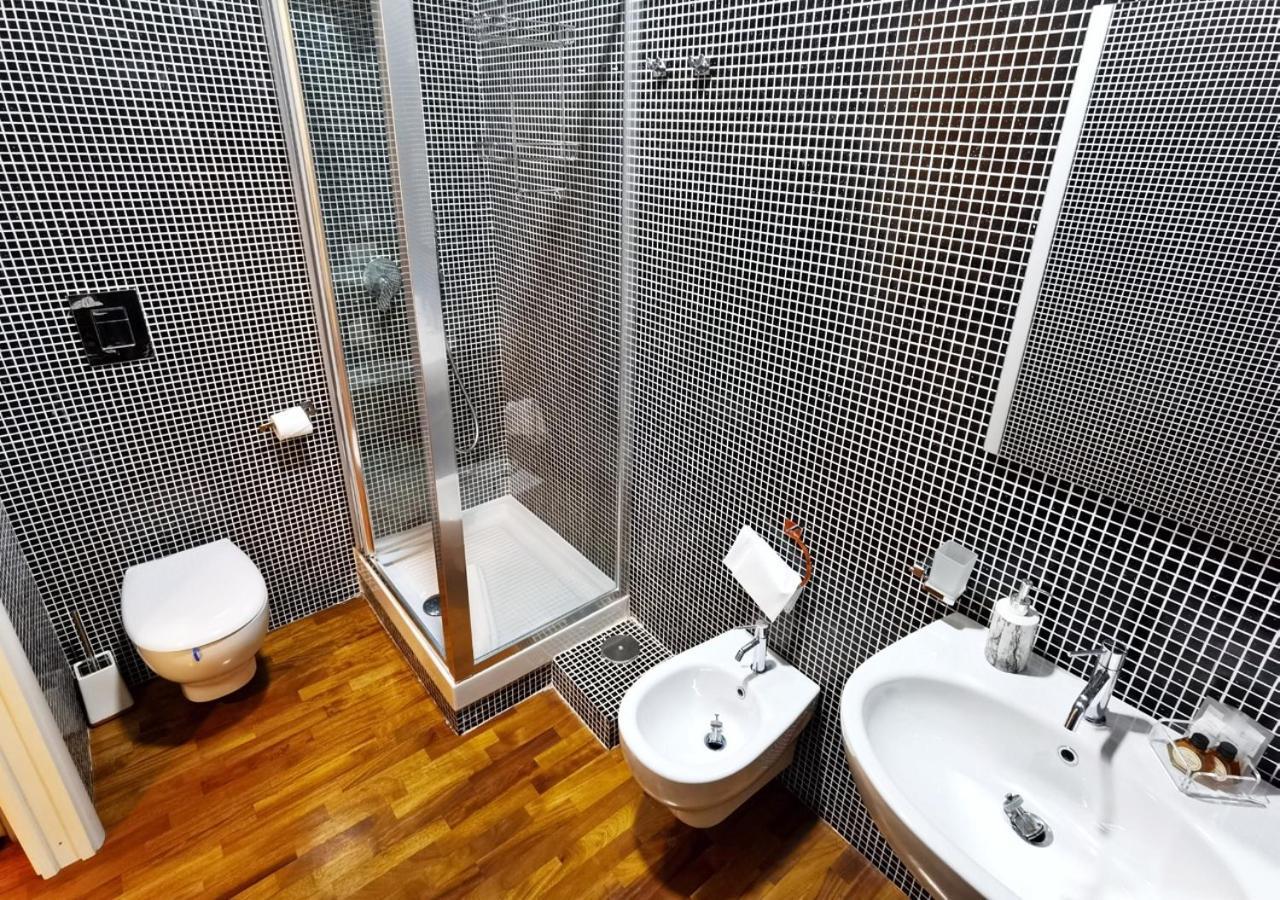 Artistic Charming House Hotel 2*